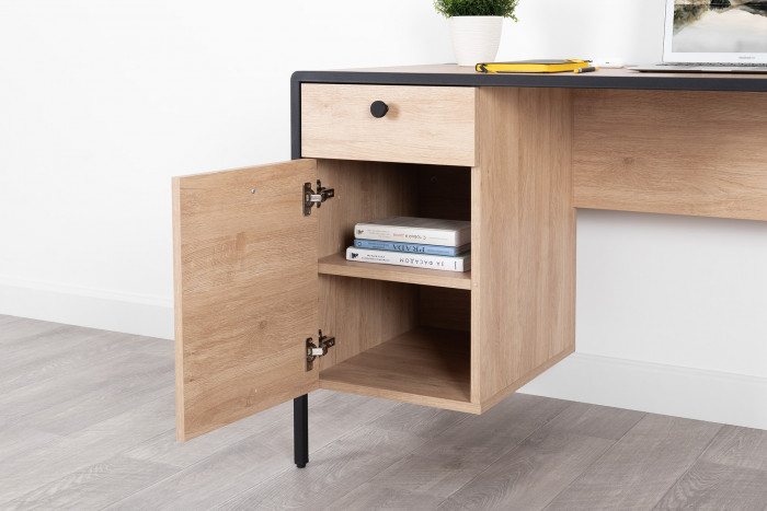 Брюс Стол 12.157 + Комод 16.233 + Стол 12.157, цвет чёрный/Battle rock Santiago/столешница МДФ ель карпатская, 373,4х62,6(38,3)х75(85,6) см., ун. сб.