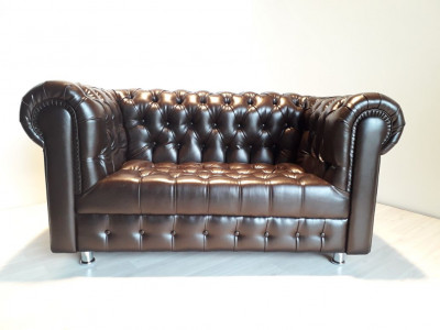 Диван офисный нераскладной Честер 2-х местный, отстрочка каретка, экокожа коричневый