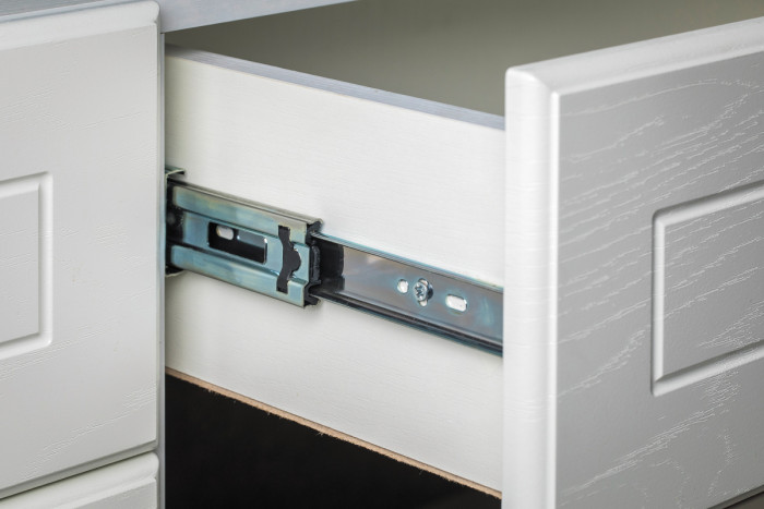 Ливерпуль Комод + Полка 10.118 с зеркалом, ясень ваниль/белый